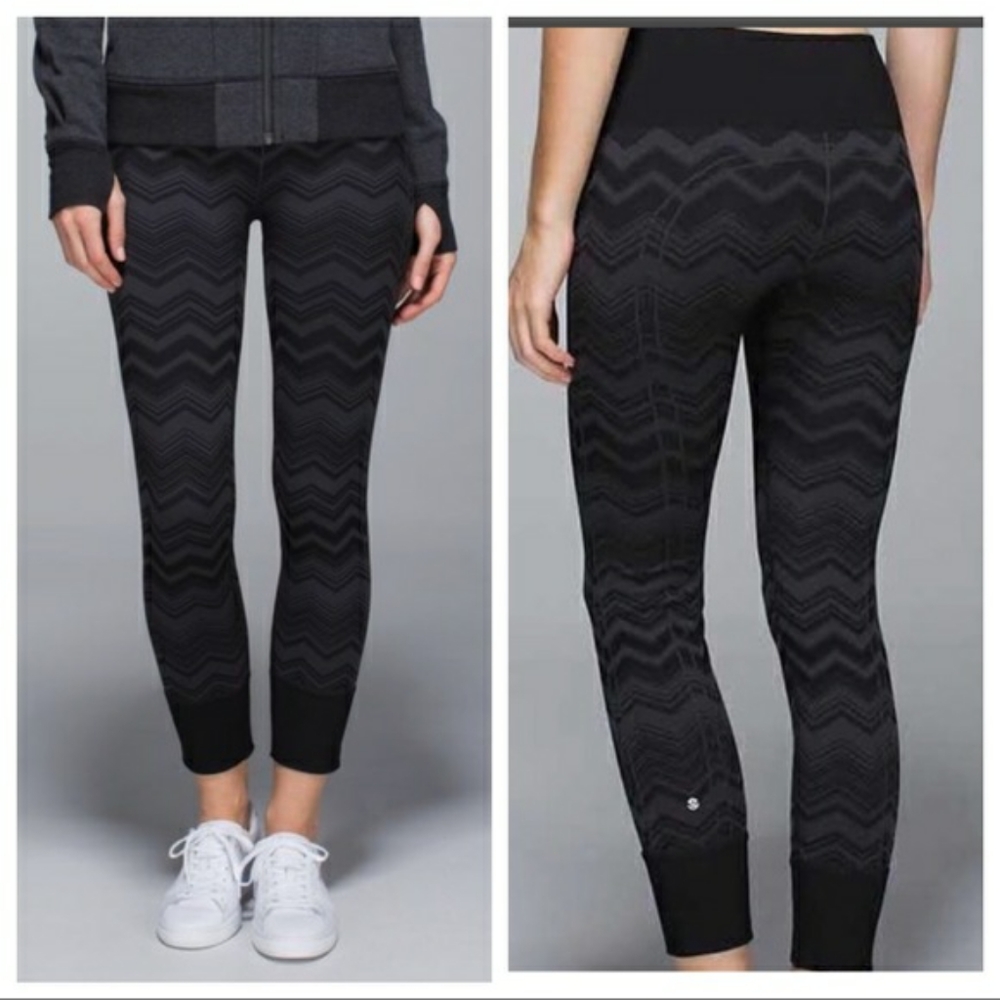 Lululemon Ebb to Street Leggings